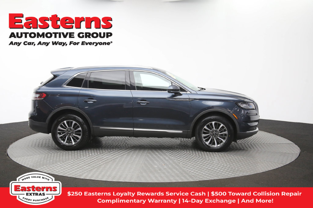 Used 2023 Lincoln Nautilus AWD image 45