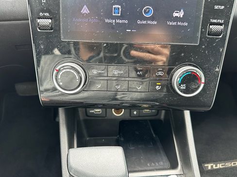 Used 2023 Hyundai Tucson SEL image 14