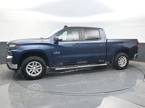 Used 2019 Chevrolet Silverado 1500 LT w/ Texas Edition AWD/4WD image 2