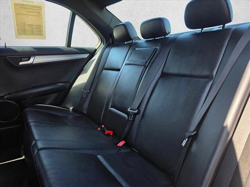 Used 2013 Mercedes-Benz C 300 4MATIC Sedan image 18