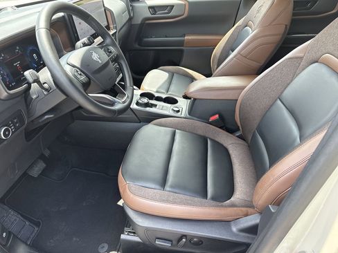 Used 2025 Ford Bronco Sport Outer Banks w/ Outer Banks Tech Package+ AWD/4WD image 9