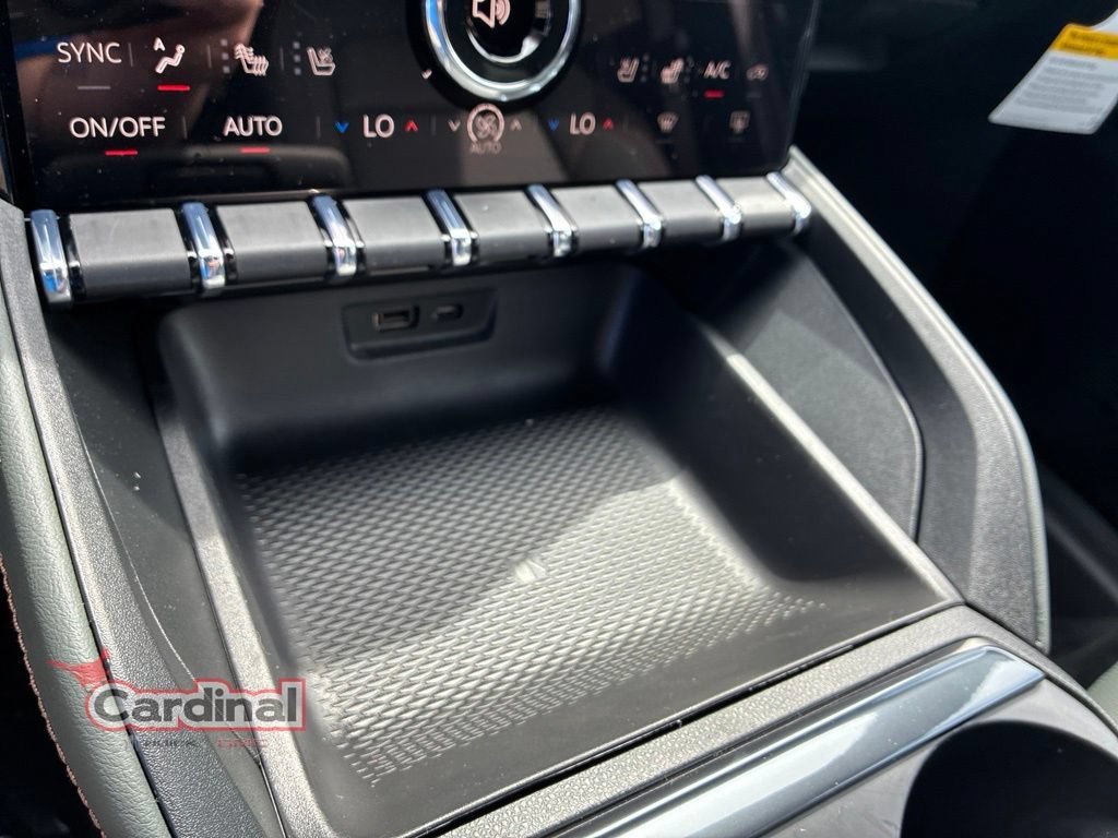 New 2027 GMC Terrain AT4 w/ Convenience Package III AWD/4WD image 10