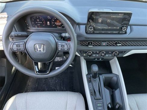 New 2025 Honda Accord SE image 10
