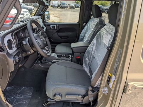 New 2026 Jeep Wrangler Unlimited Sport AWD/4WD image 9