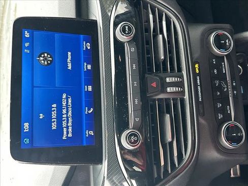 Used 2023 Ford Escape ST-Line image 12