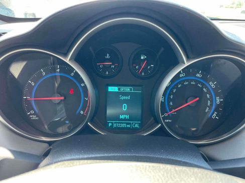 Used 2016 Chevrolet Cruze LS FWD image 9