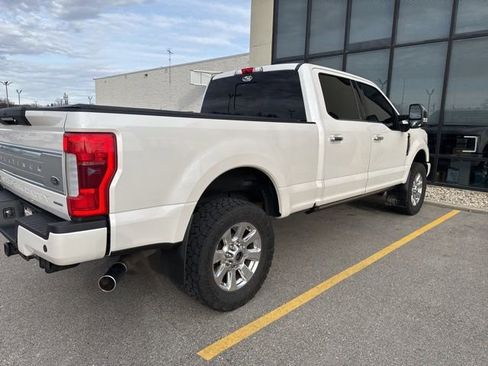 Used 2017 Ford F250 Platinum w/ Platinum Ultimate Package image 11