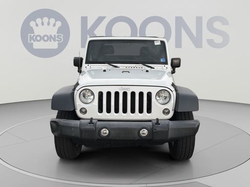 Used 2016 Jeep Wrangler Sport w/ Quick Order Package 24S AWD/4WD image 11