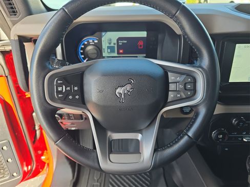 Certified 2023 Ford Bronco Wildtrak image 23