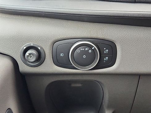 Used 2020 Ford Transit 250 Low Roof image 28