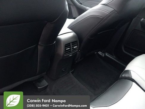New 2025 Ford Escape SE w/ PHEV Premium Package FWD image 30