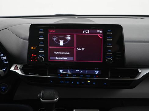 Used 2021 Toyota Sienna XLE AWD/4WD image 16