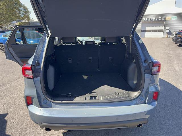 Used 2023 Ford Escape ST-Line w/ Tech Pack #1 AWD/4WD image 16