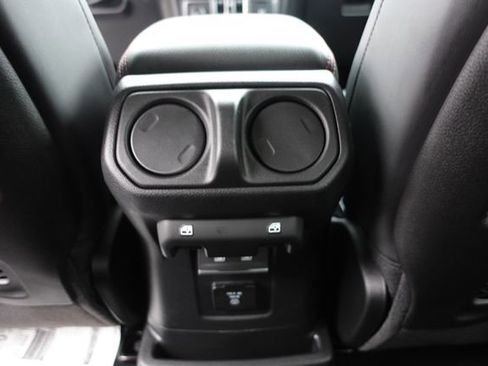 New 2026 Jeep Wrangler Unlimited Rubicon w/ Technology Group image 26