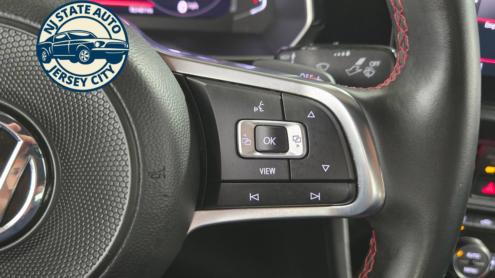 Used 2019 Volkswagen Jetta GLI Autobahn FWD image 14