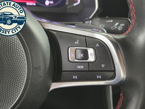 Used 2019 Volkswagen Jetta GLI Autobahn FWD image 14