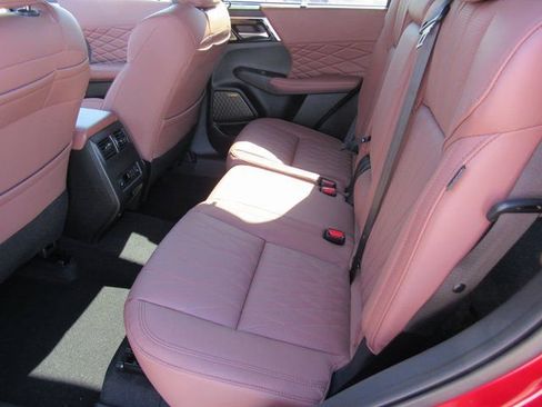 New 2026 Mitsubishi Outlander SEL FWD image 8