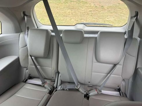 Used 2011 Honda Odyssey EX-L image 15