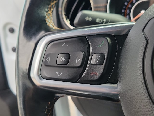 Used 2022 Jeep Wrangler Unlimited Sahara AWD/4WD image 31