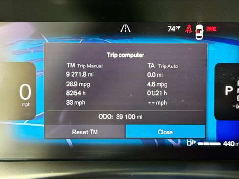 Used 2023 Volvo XC40 B5 Ultimate AWD/4WD image 40