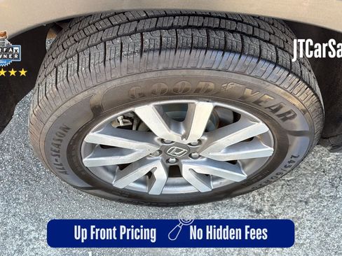 Used 2019 Honda Pilot EX image 32