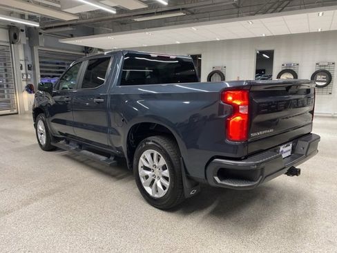 Used 2021 Chevrolet Silverado 1500 Custom image 11
