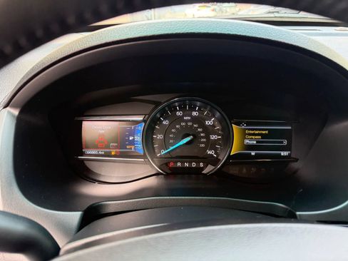 Used 2016 Ford Explorer XLT w/ Equipment Group 201A image 19