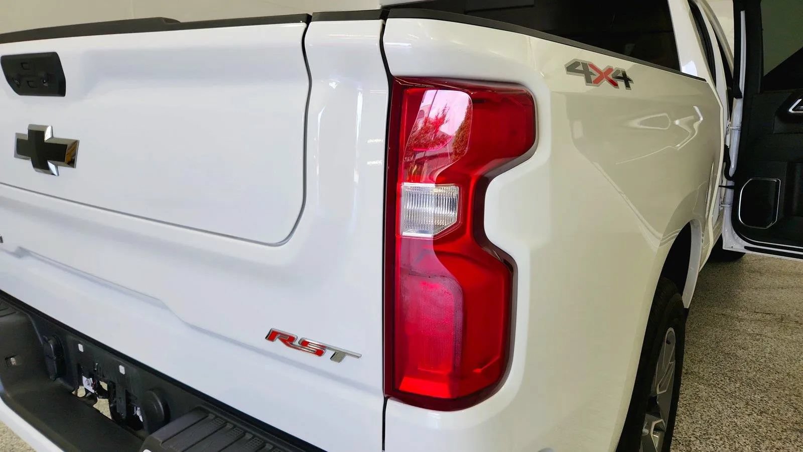 Used 2026 Chevrolet Silverado 1500 RST w/ Convenience Package II AWD/4WD image 45