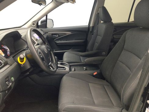 Used 2019 Honda Ridgeline Sport image 17