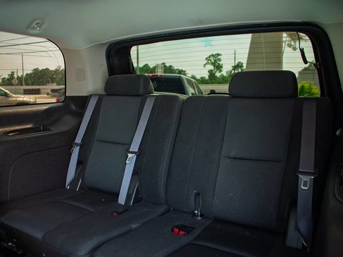 Used 2011 Chevrolet Tahoe LS RWD image 35
