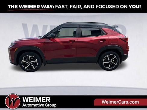 Used 2021 Chevrolet TrailBlazer RS w/ Sun and Liftgate Package AWD/4WD image 4