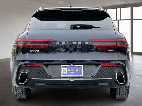 Used 2023 Genesis GV70 2.5T Select w/ Select Package image 5