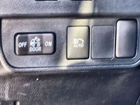 Used 2023 Toyota Tacoma SR5 image 29