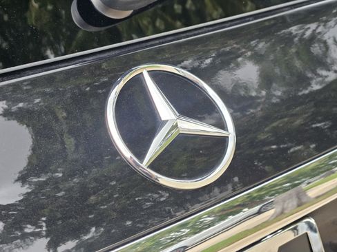 Used 2024 Mercedes-Benz GLS 450 4MATIC image 29