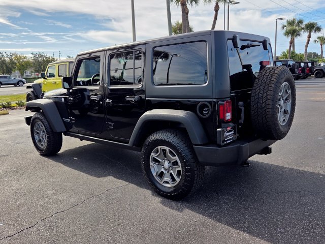 Certified 2018 Jeep Wrangler Unlimited Rubicon w/ Connectivity Group AWD/4WD image 5