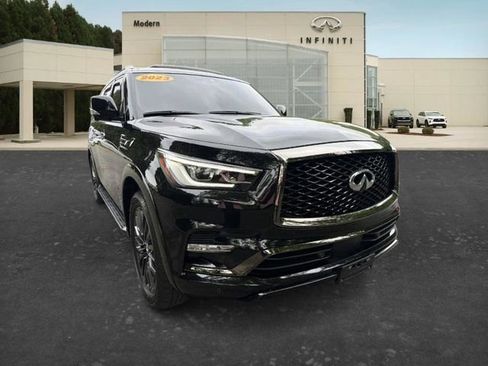 Certified 2023 INFINITI QX80 Premium Select w/ Cargo Package AWD/4WD image 3
