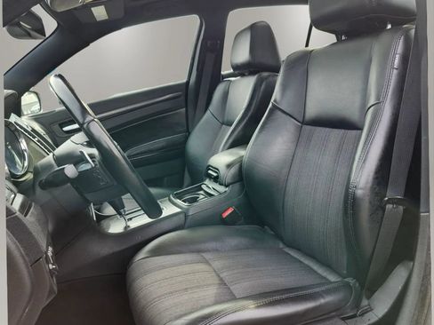 Used 2013 Chrysler 300 S AWD/4WD image 14