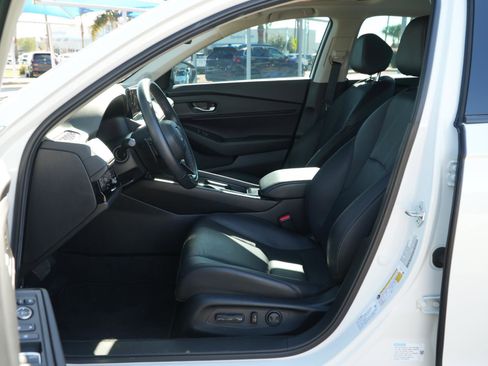 Used 2024 Honda Accord EX-L image 16