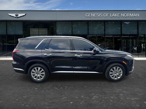 Used 2024 Hyundai Palisade SEL AWD/4WD image 4