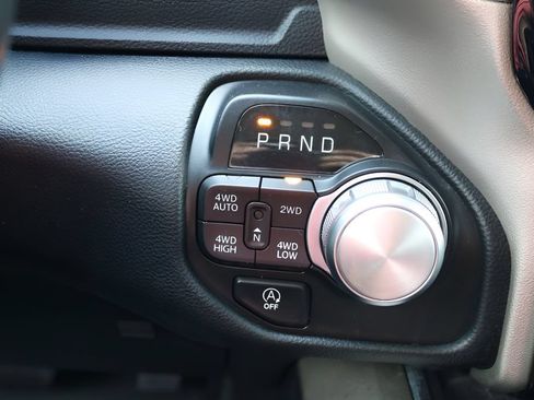 Used 2021 RAM 1500 Laramie w/ Laramie Southwest Edition AWD/4WD image 27