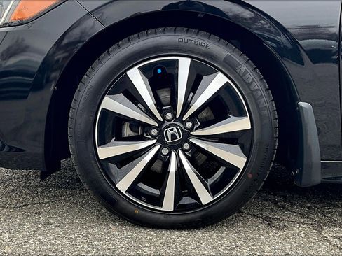 Used 2023 Honda Civic EX image 8