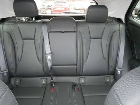 Used 2025 Buick Envision Preferred AWD/4WD image 13