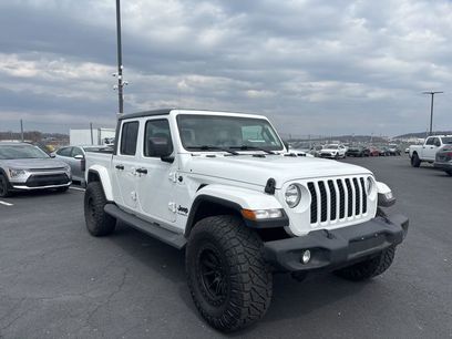 Used 2021 Jeep Gladiator Sport