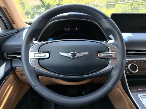 Used 2024 Genesis GV80 2.5T w/ Prestige Package AWD/4WD image 21