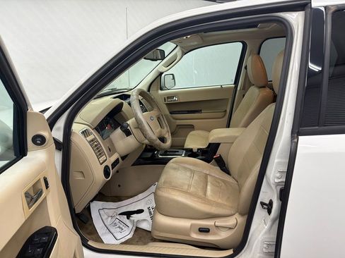 Used 2012 Ford Escape Limited FWD image 9