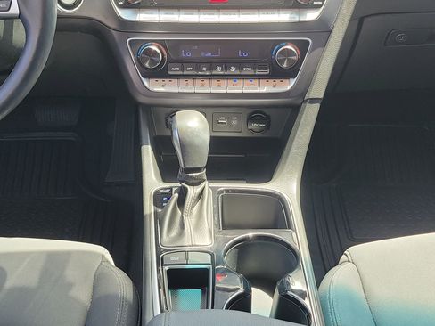 Used 2019 Hyundai Sonata SEL image 20