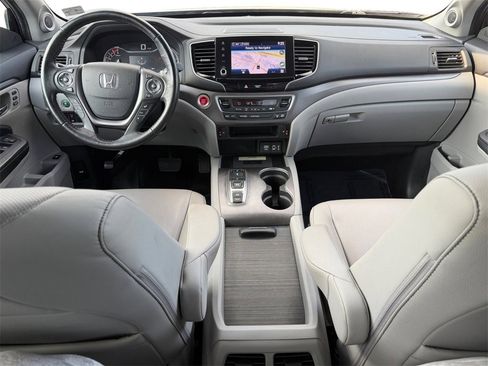 Used 2021 Honda Ridgeline RTL-E image 12