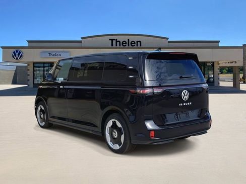 New 2025 Volkswagen ID. Buzz Pro S image 3