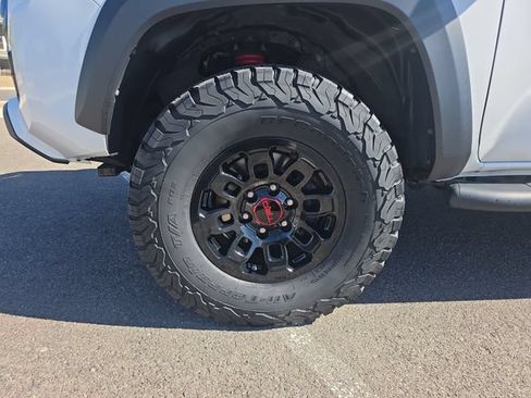 Used 2019 Toyota Tacoma TRD Pro w/ Desert Air Intake Package AWD/4WD image 10