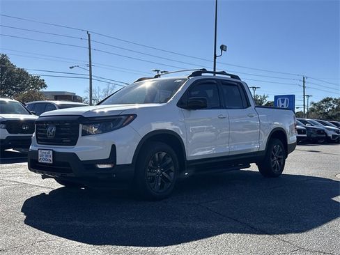 Used 2021 Honda Ridgeline Sport image 9
